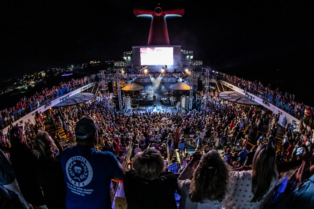 crowd photo at BCMF 2019 in Myrtle Beach, SC by Festival photographer Beachmonkey
