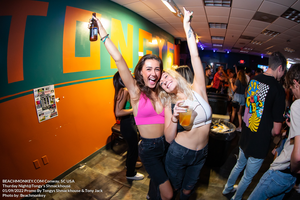 two hot girls at Tongys Shmackhouse for Thursday night on Sept 1st 2022 in Conway, SC USA photos Separator  by Myrtle Beach photographer Beachmonkey