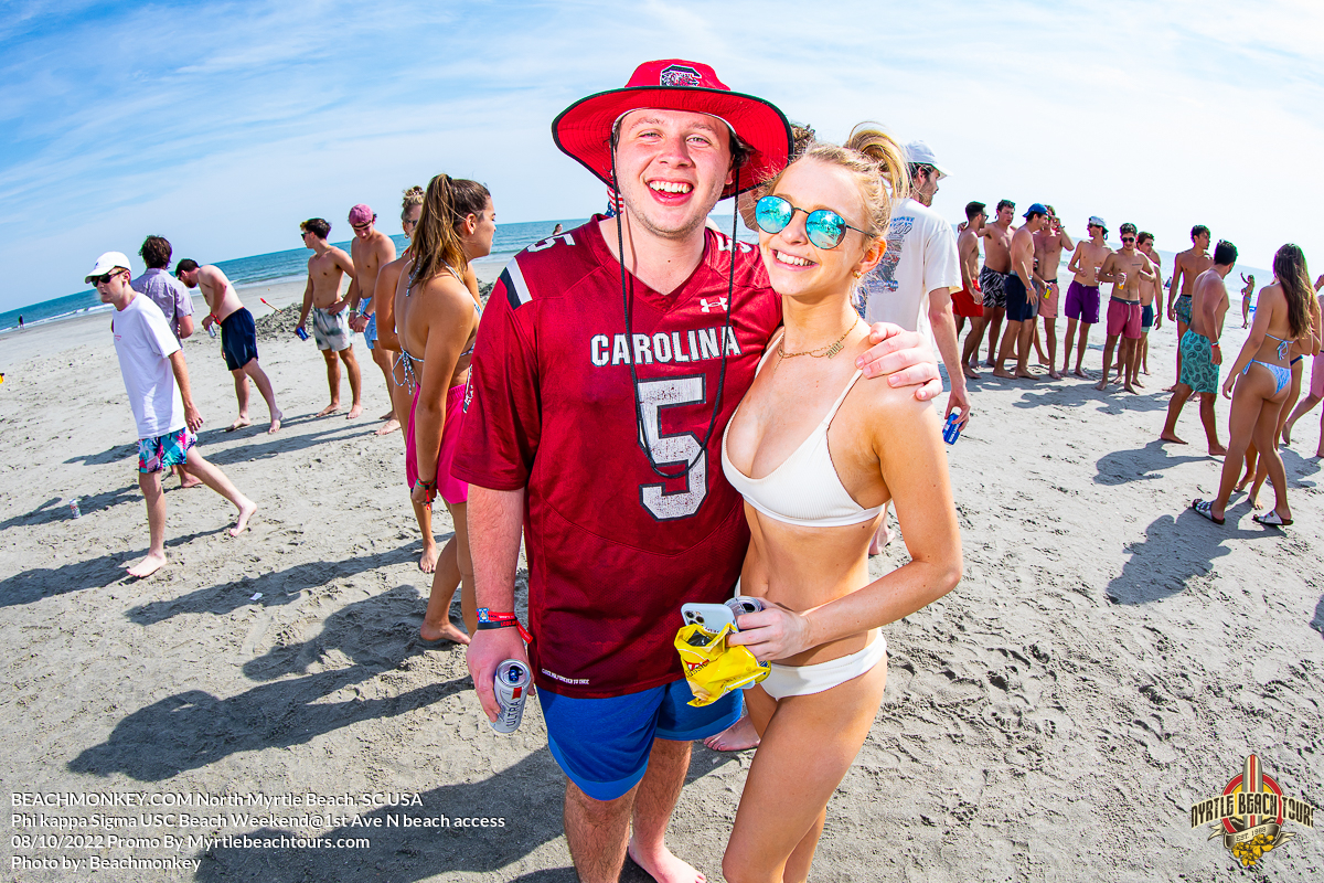 fun couple Phi Kappa Sigma of USC Fraternity Beach Weekend North Myrtle Beach, SC USA sponsored by Myrtlebeachtours.com October 8th 2022 Photos by Beachmonkey