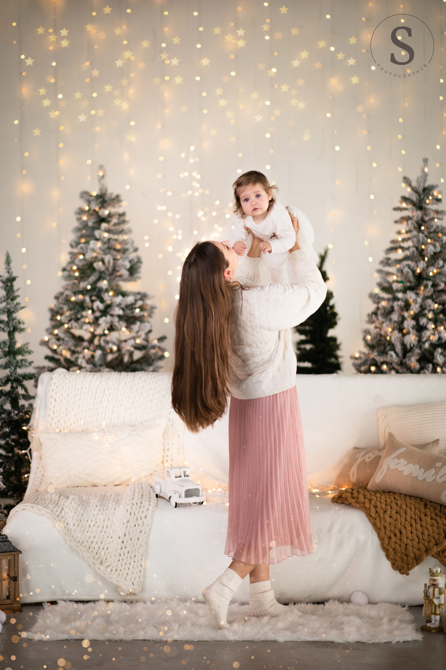 Myrtle Beach Christmas mini session 2022 photo by Myrtle Beach Photographer Slava