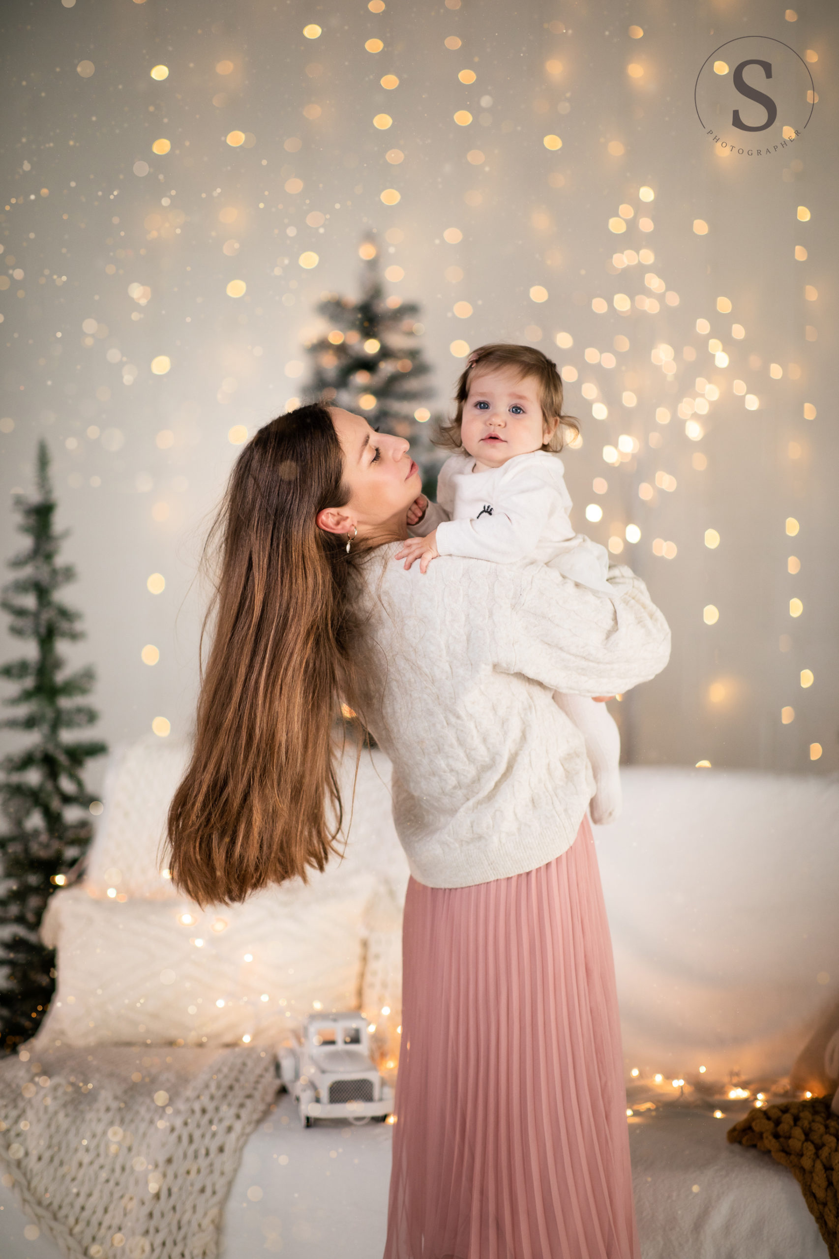 Myrtle Beach Christmas mini session 2022 photo by Myrtle Beach Photographer Slava